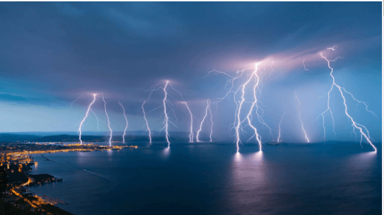 Clipart:0xjwjczxcvm= Lightning Strike