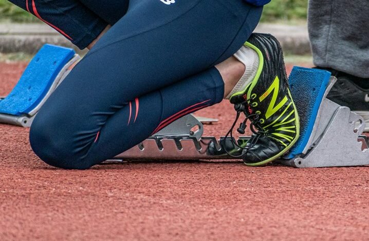 trailblazing apex start across fields